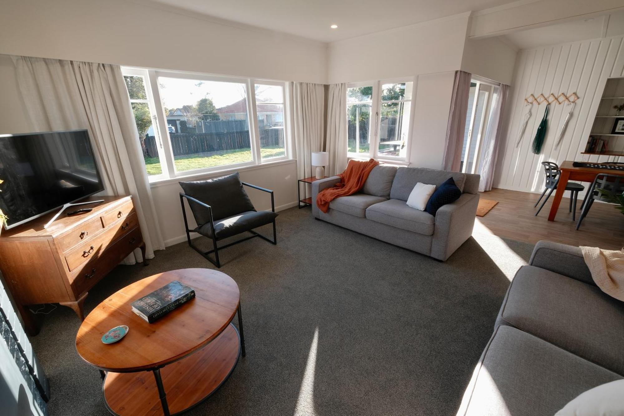 4 Bedroom In Great Location Hamilton Bagian luar foto