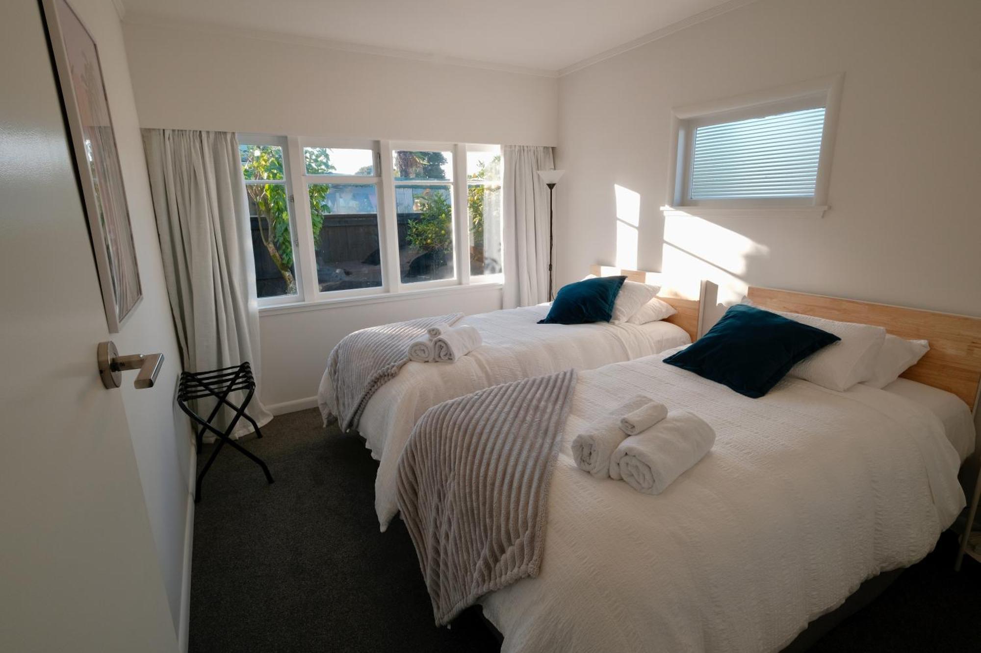 4 Bedroom In Great Location Hamilton Bagian luar foto