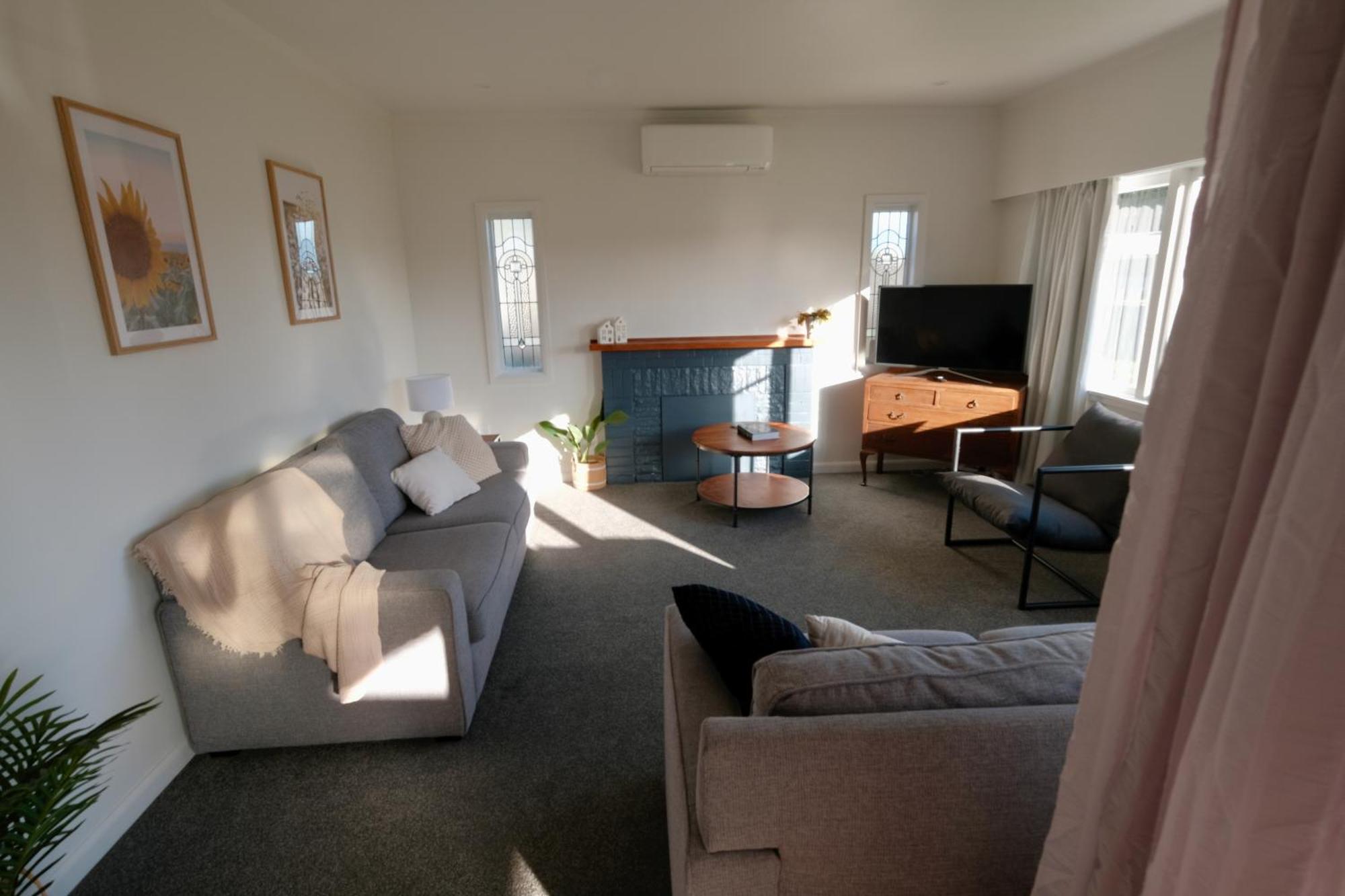 4 Bedroom In Great Location Hamilton Bagian luar foto